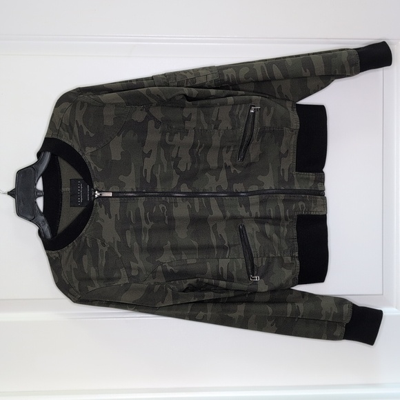 Anthropology Sanctuary Camo Bomber Jacket Zipper Pockets Black Trim Women's M - Picture 3 of 14